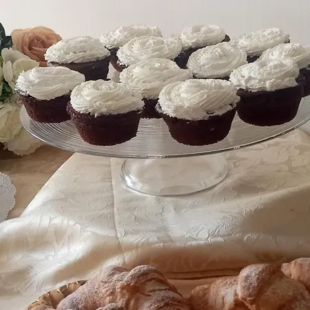 ベッド・アンド・ブレックファスト Pollo D'oro Torretta