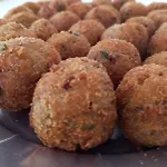 לינה וארוחת בוקר Pollo D'oro *